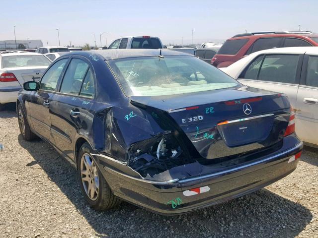 WDBUF65J14A450081 - 2004 MERCEDES-BENZ E 320 BLUE photo 3