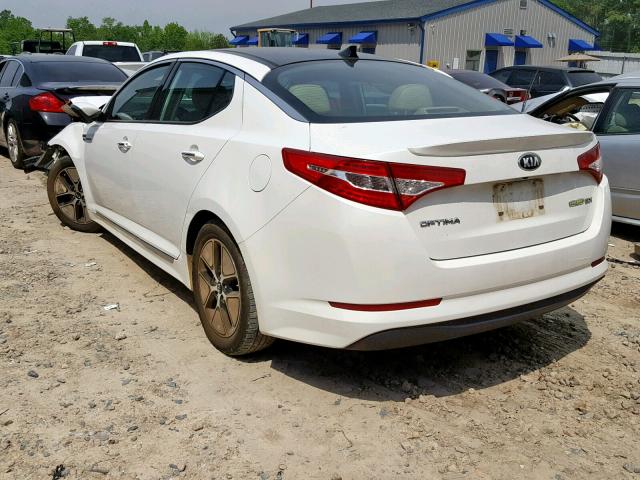 KNAGM4ADXD5038224 - 2013 KIA OPTIMA HYB WHITE photo 3