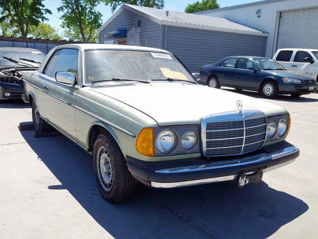 12315012004678 - 1980 MERCEDES-BENZ 300D GREEN photo 1