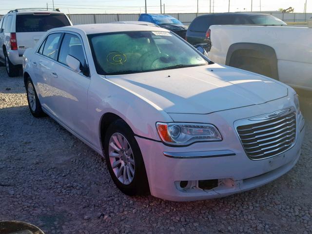 2C3CCAAGXCH238111 - 2012 CHRYSLER 300 WHITE photo 1