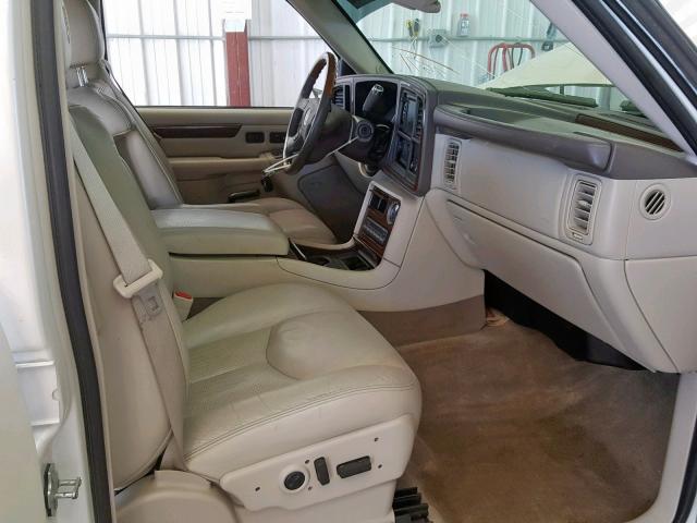 1GYEK63N64R227571 - 2004 CADILLAC ESCALADE L WHITE photo 5