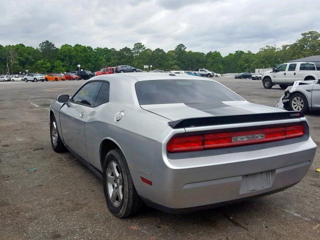 2B3LJ44V69H526537 - 2009 DODGE CHALLENGER GRAY photo 3