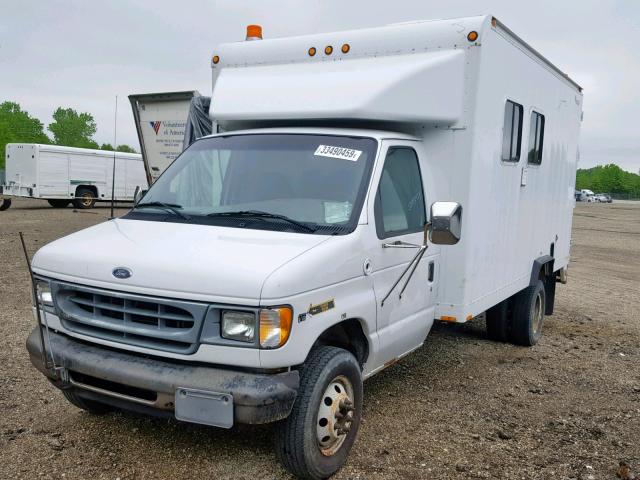 1FDXE45S9YHB59948 - 2000 FORD E450 WHITE photo 2