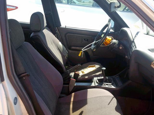 WBAAE5400H1693992 - 1987 BMW 325 BASE WHITE photo 5