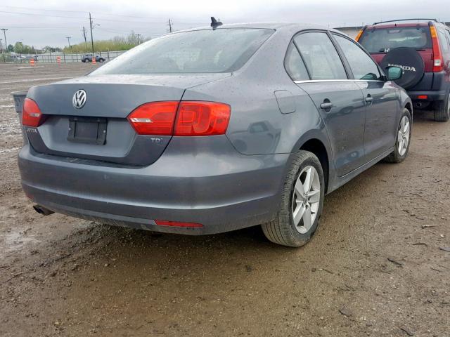 3VWLL7AJ0DM394734 - 2013 VOLKSWAGEN JETTA TDI GRAY photo 4