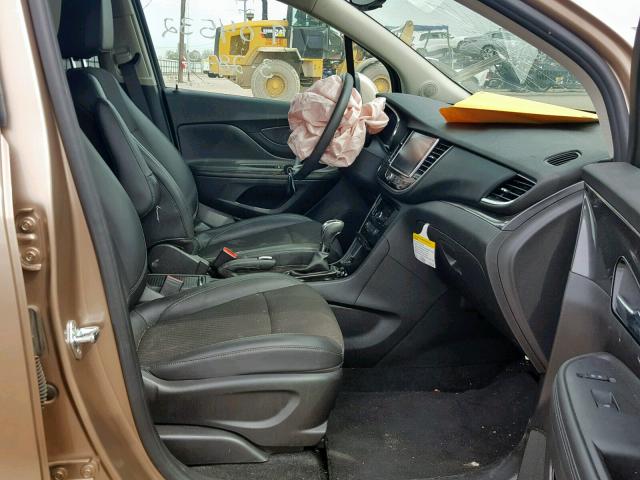 KL4CJESB1JB571731 - 2018 BUICK ENCORE PRE GOLD photo 5