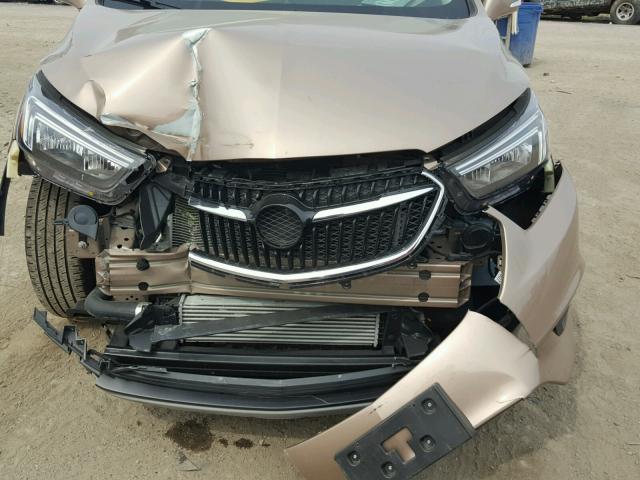 KL4CJESB1JB571731 - 2018 BUICK ENCORE PRE GOLD photo 9