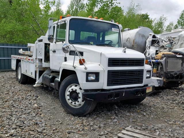 VG6BA08B4WB600878 - 1998 MACK 250 CS250 WHITE photo 1