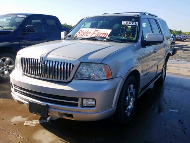 5LMFU27516LJ30221 - 2006 LINCOLN NAVIGATOR 银色 照片 2