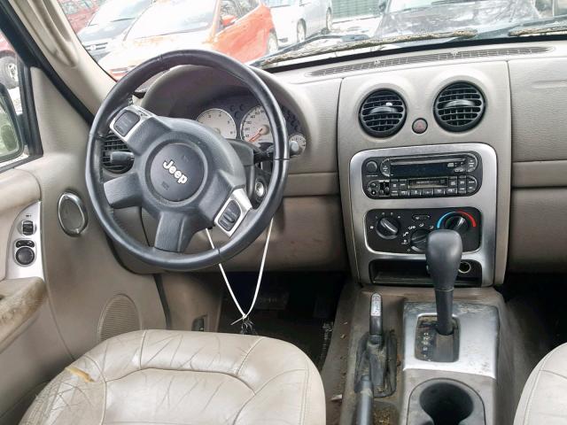 1J4GL38K33W563794 - 2003 JEEP LIBERTY RE GREEN photo 9