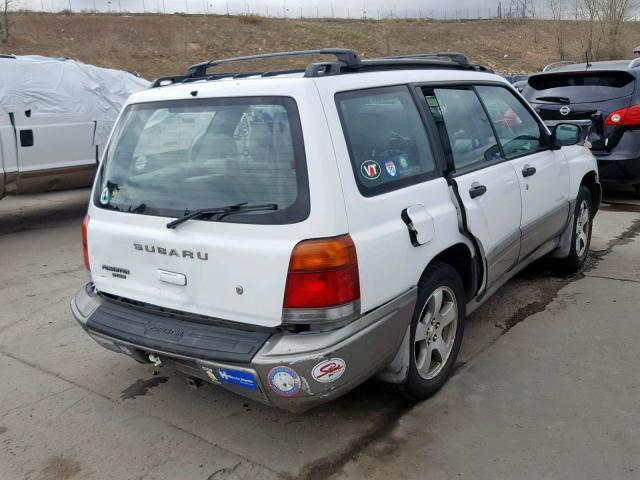 JF1SF6550XH722570 - 1999 SUBARU FORESTER S WHITE photo 4