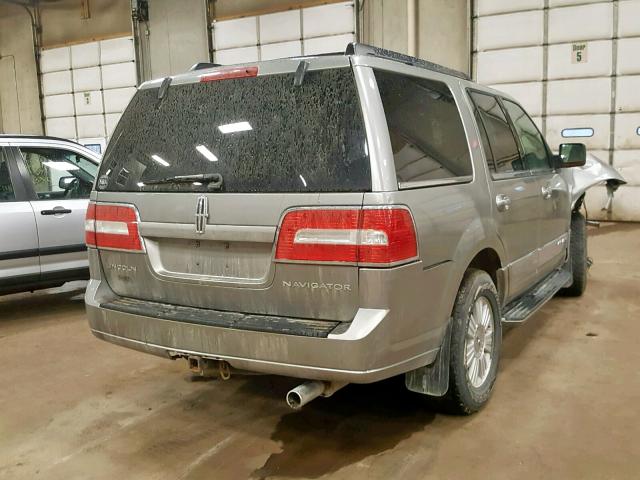 5LMFU28508LJ21415 - 2008 LINCOLN NAVIGATOR 灰色 照片 4