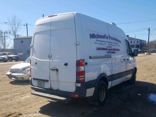 WDYPF045X75213025 - 2007 FREIGHTLINER SPRINTER 3 WHITE photo 4