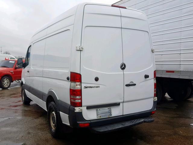 WD3PE7CC0C5685990 - 2012 MERCEDES-BENZ SPRINTER 2 WHITE photo 3