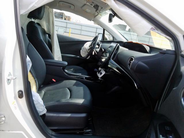 JTDKARFP2H3039164 - 2017 TOYOTA PRIUS PRIME  photo 5