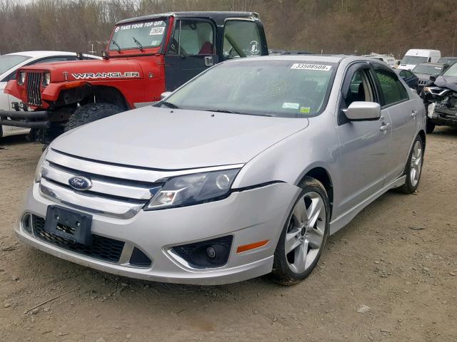 3FAHP0DC0AR168635 - 2010 FORD FUSION SPO SILVER photo 2