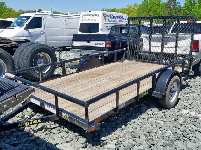 16VAX1218H3016408 - 2016 UTILITY TRAILER BLACK photo 2