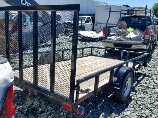 16VAX1218H3016408 - 2016 UTILITY TRAILER BLACK photo 4