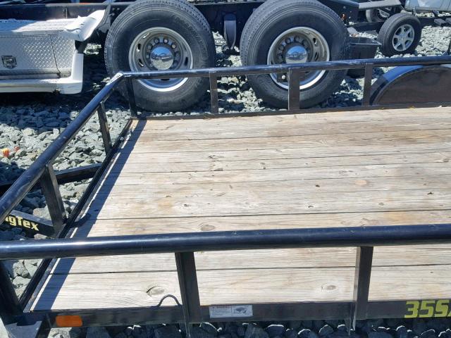 16VAX1218H3016408 - 2016 UTILITY TRAILER BLACK photo 5