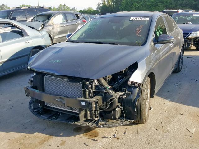 3KPF24AD1KE027330 - 2019 KIA FORTE FE GRAY photo 2