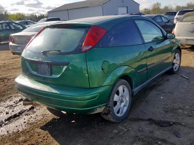 3FAFP31352R238483 - 2002 FORD FOCUS ZX3 GREEN photo 4