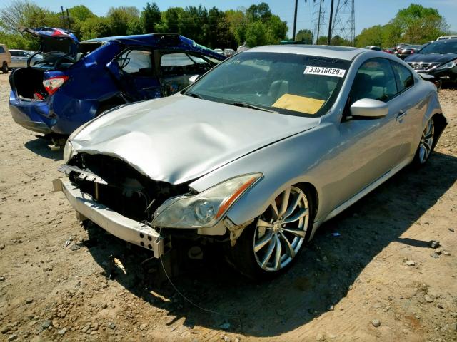 JNKCV64E09M605728 - 2009 INFINITI G37 BASE SILVER photo 2