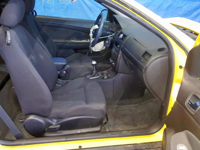 1G2AL18H397201010 - 2009 PONTIAC G5 YELLOW photo 5