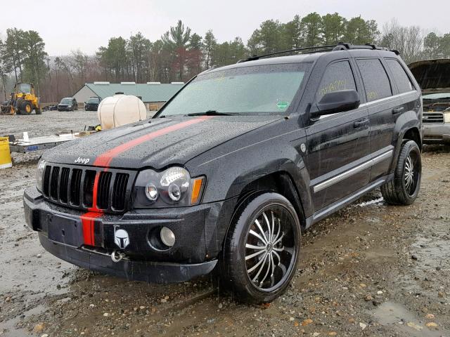 1J8HR58225C728493 - 2005 JEEP GRAND CHER BLACK photo 2