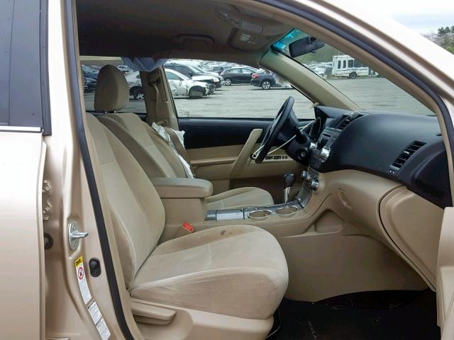 5TDBK3EH5CS128027 - 2012 TOYOTA HIGHLANDER TAN photo 5