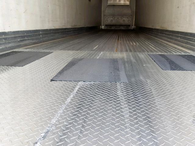 1UYVS253X6U783037 - 2006 UTILITY TRAILER Ağ foto 8