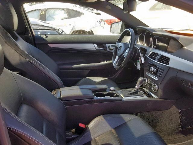 WDDGJ4HB3CF911598 - 2012 MERCEDES-BENZ C 250 BLACK photo 5