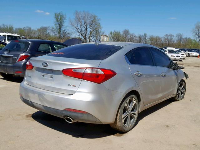 KNAFX4A8XE5170486 - 2014 KIA FORTE EX SILVER photo 4