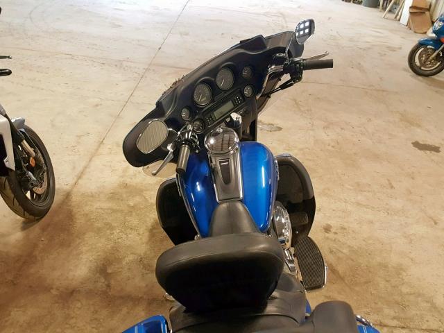 1HD1FC4137Y633514 - 2007 HARLEY-DAVIDSON FLHTCUI BLUE photo 5