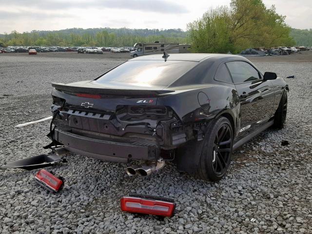 2G1FL1EP4E9802313 - 2014 CHEVROLET CAMARO ZL1 黑色 照片 4