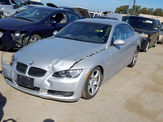 WBAWR33569P461648 - 2009 BMW 328 I SULE SILVER photo 2