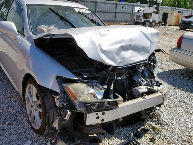 JTHBK262965019132 - 2006 LEXUS IS 250 SILVER photo 9