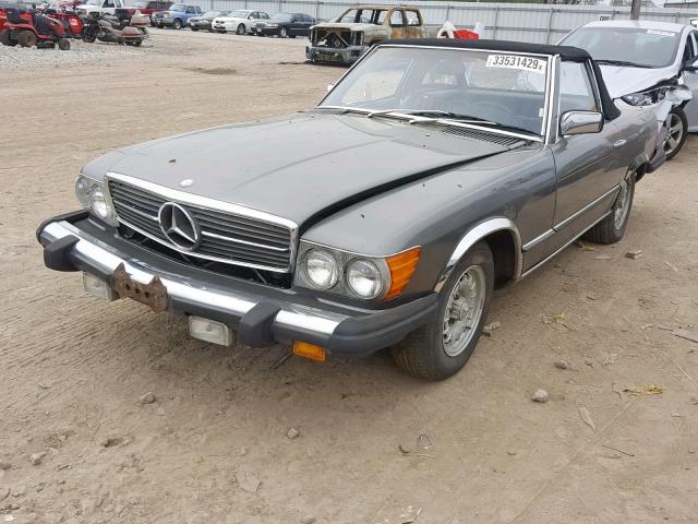 WDBBA45A3CB013329 - 1982 MERCEDES-BENZ 380 SL GRAY photo 2