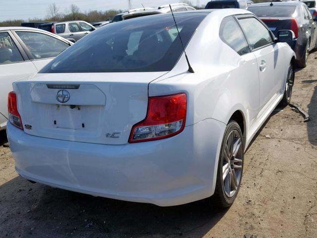 JTKJF5C75B3020943 - 2011 TOYOTA SCION TC WHITE photo 4