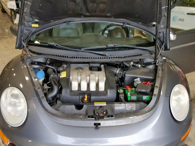 3VWSR31C16M413749 - 2006 VOLKSWAGEN NEW BEETLE Grau Foto 7