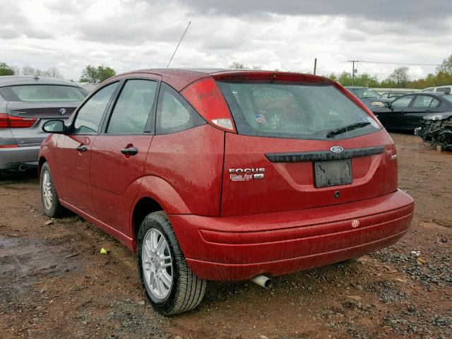 3FAFP37N35R146625 - 2005 FORD FOCUS ZX5 BURGUNDY photo 3