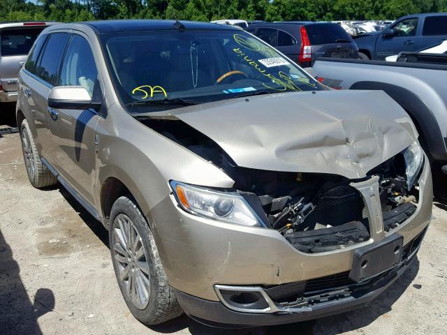 2LMDJ6JK6BBJ23661 - 2011 LINCOLN MKX TAN photo 1