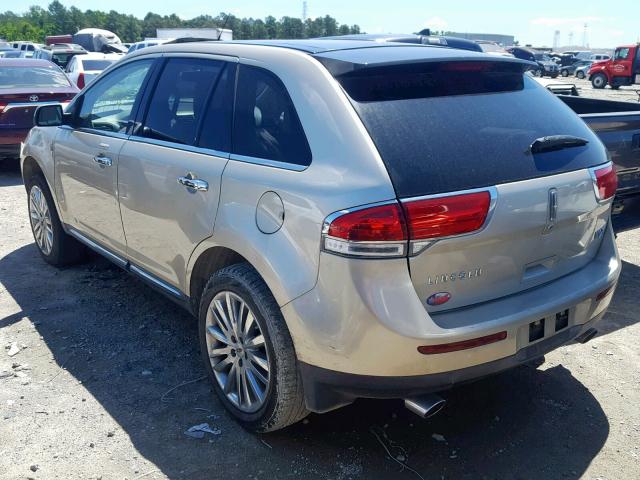 2LMDJ6JK6BBJ23661 - 2011 LINCOLN MKX TAN photo 3