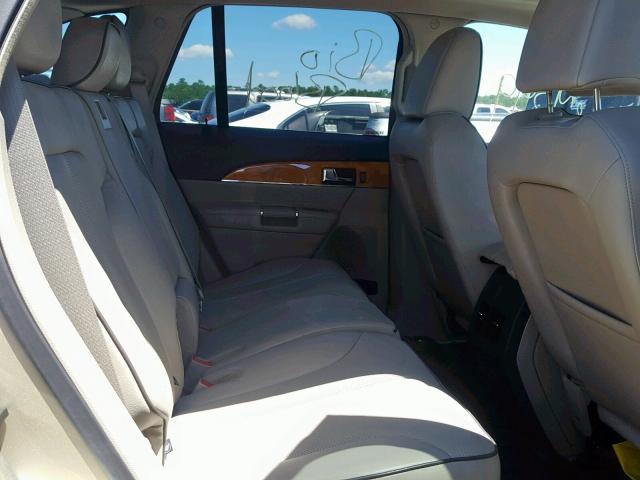 2LMDJ6JK6BBJ23661 - 2011 LINCOLN MKX TAN photo 6