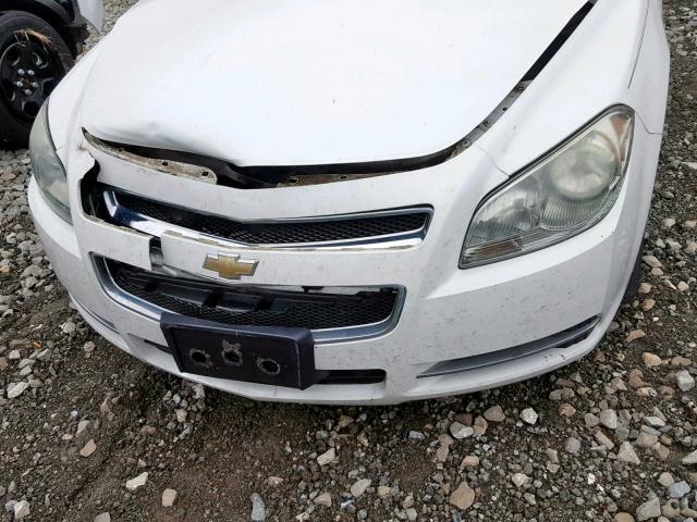 1G1ZG57B394213076 - 2009 CHEVROLET MALIBU LS WHITE photo 9