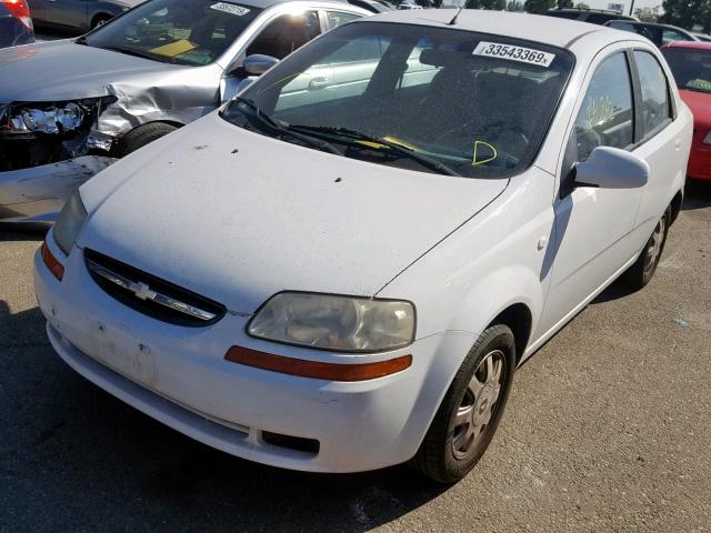 KL1TG52635B439025 - 2005 CHEVROLET AVEO LT WHITE photo 2