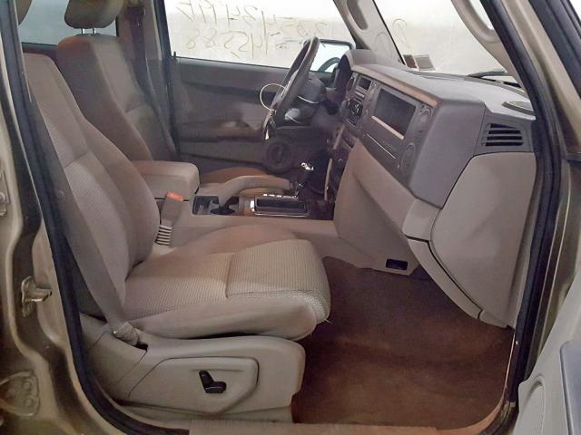 1J8HG48K66C298775 - 2006 JEEP COMMANDER TAN photo 5