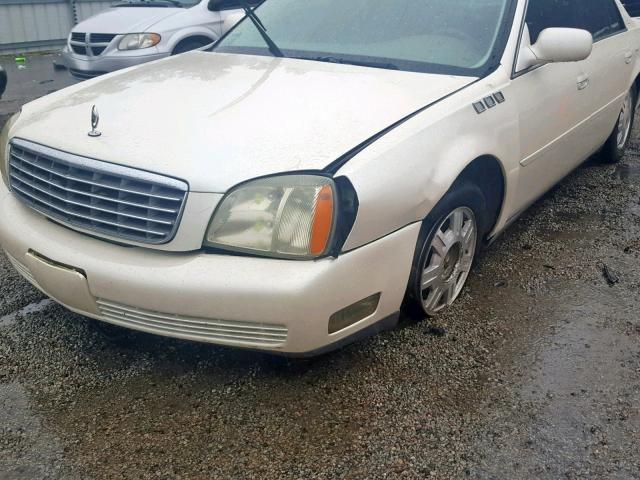 1G6KD54Y13U240765 - 2003 CADILLAC DEVILLE WHITE photo 9