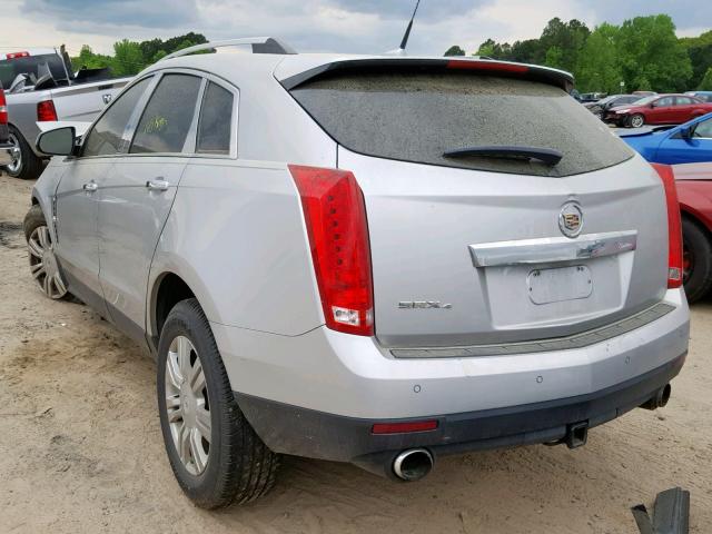 3GYFNDEYXAS513598 - 2010 CADILLAC SRX LUXURY SILVER photo 3