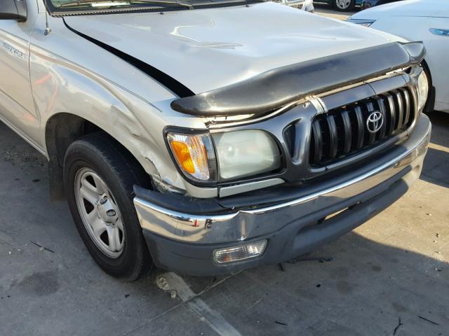 5TENL42N02Z045553 - 2002 TOYOTA TACOMA SILVER photo 9