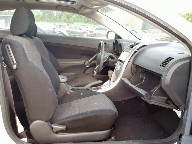 JTKDE177870163123 - 2007 TOYOTA SCION TC WHITE photo 5